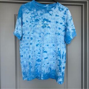 Urban Outfitters - Love Everybody Tee